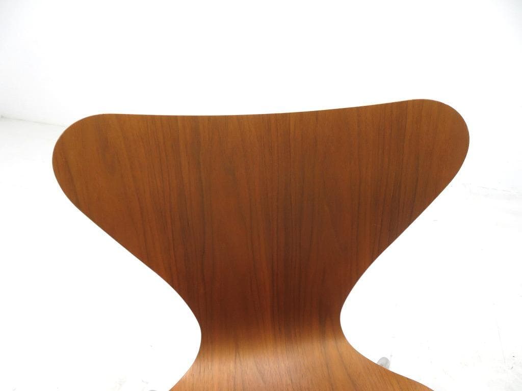 展示品　フリッツハンセン　セブンチェア　ウォールナット　ダイニングチェア　モダン