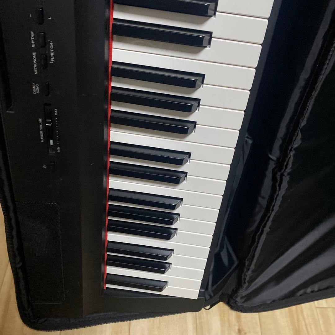Yamaha P-125 専用ケース付き