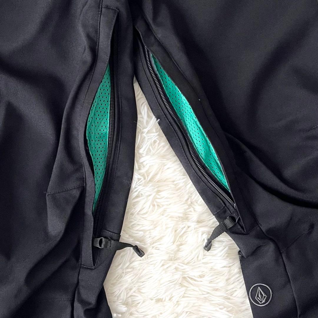 【美品】VOLCOM スノーボードウェア パンツ スリムストレッチ 黒 SP