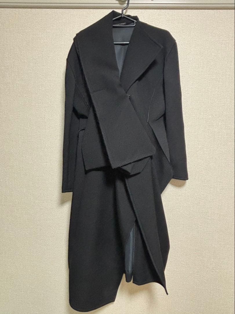 ヨウジヤマモト 変形 立体デザインコート（FV-C10-103）