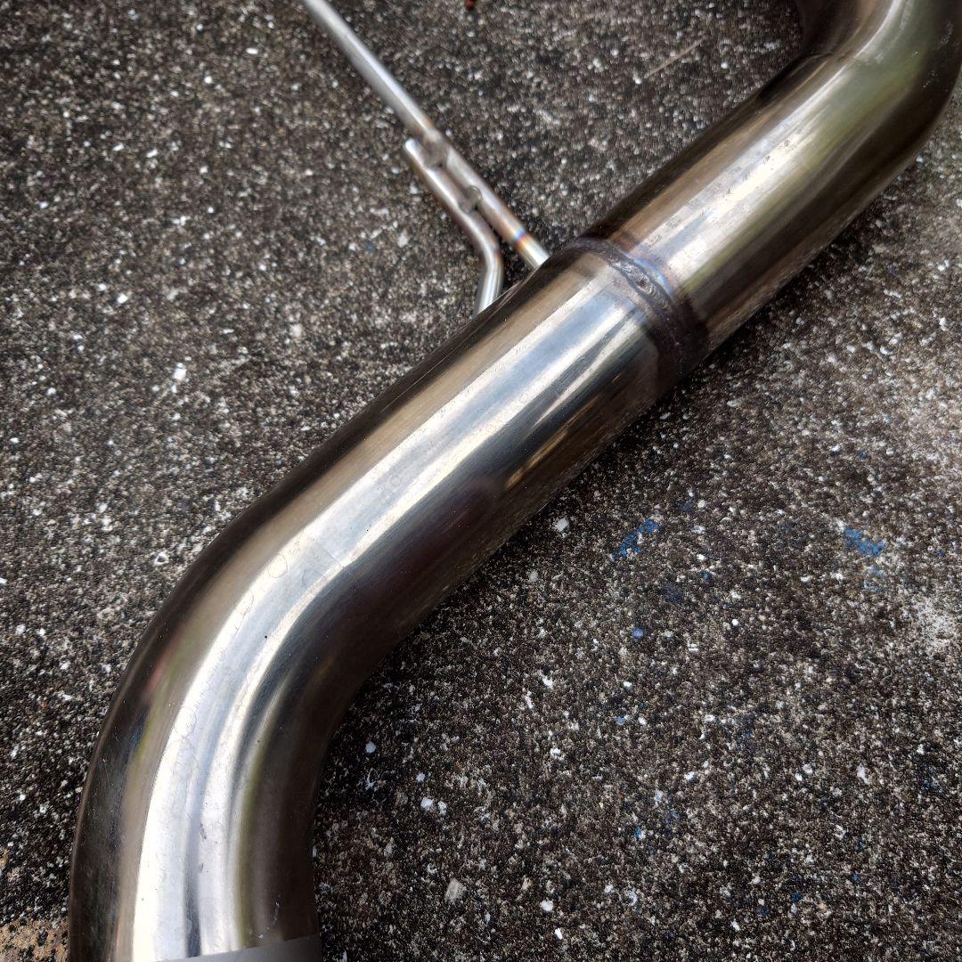 Blue Suns　 320i 社外マフラー E90