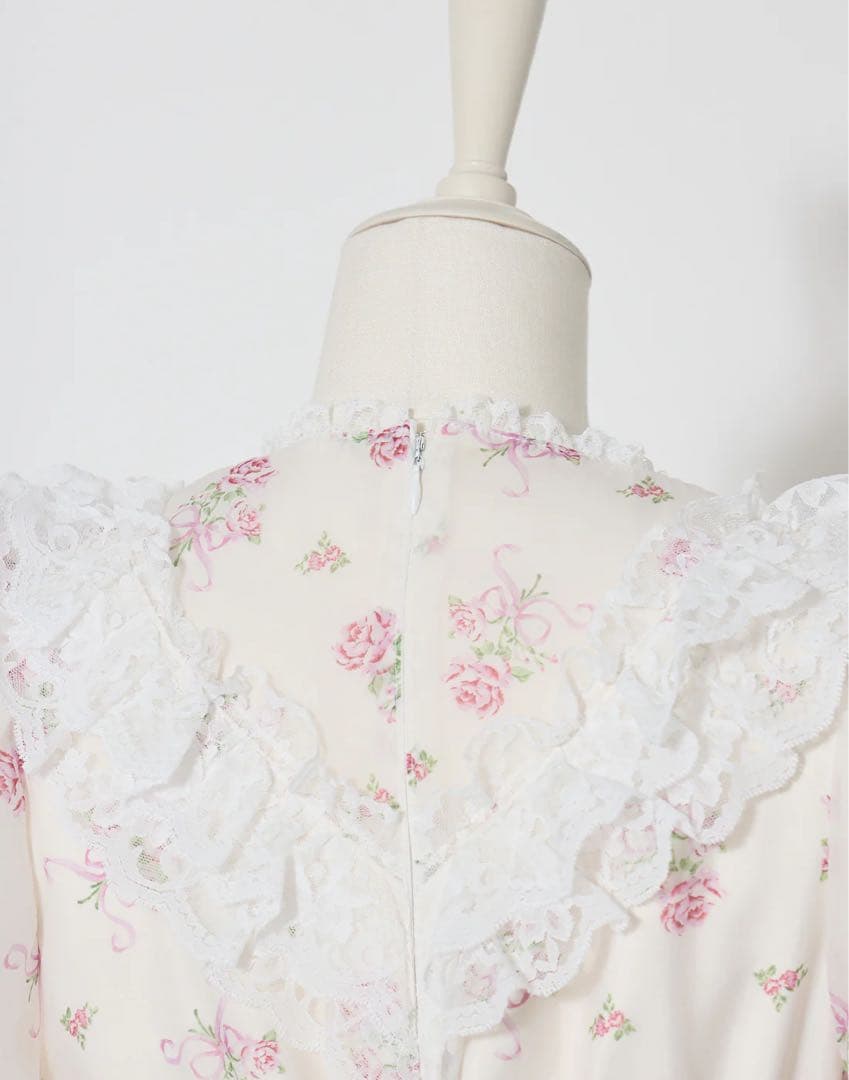 Ribbon rose garden onepiece／Fiorforte