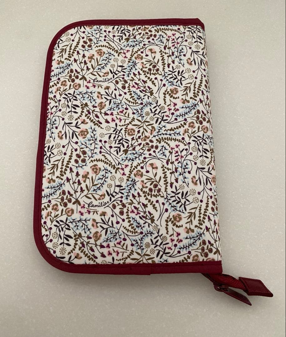 familiar ファミリア　母子手帳　リバティ　赤　美品