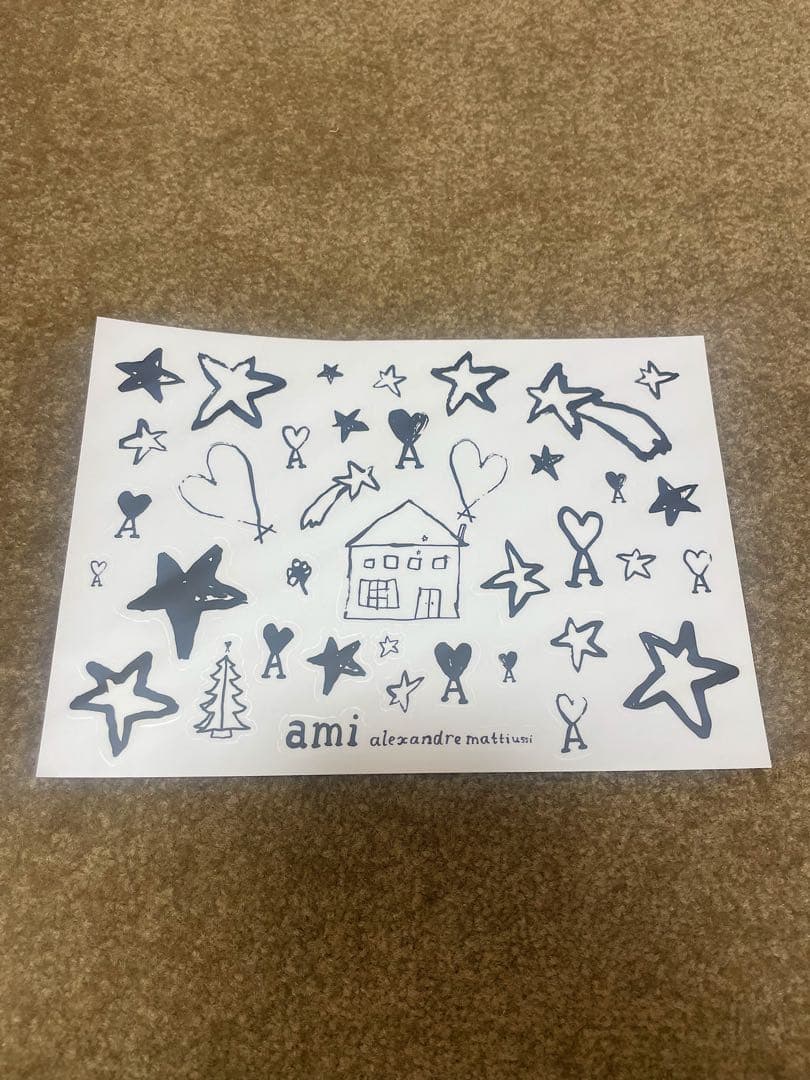 AMI PARIS(あみパレス) ニット帽