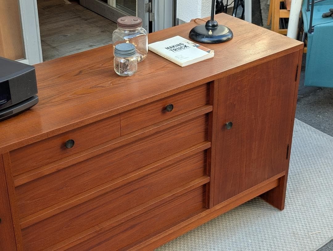 ジャパンヴィンテージ☆サイドボード／チーク材無垢／北欧家具／ミッドセンチュリー