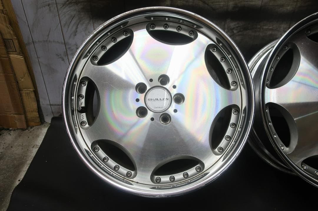 H様送料込　AME シャレン 19×8J +43 PCD114.3 5穴 4本