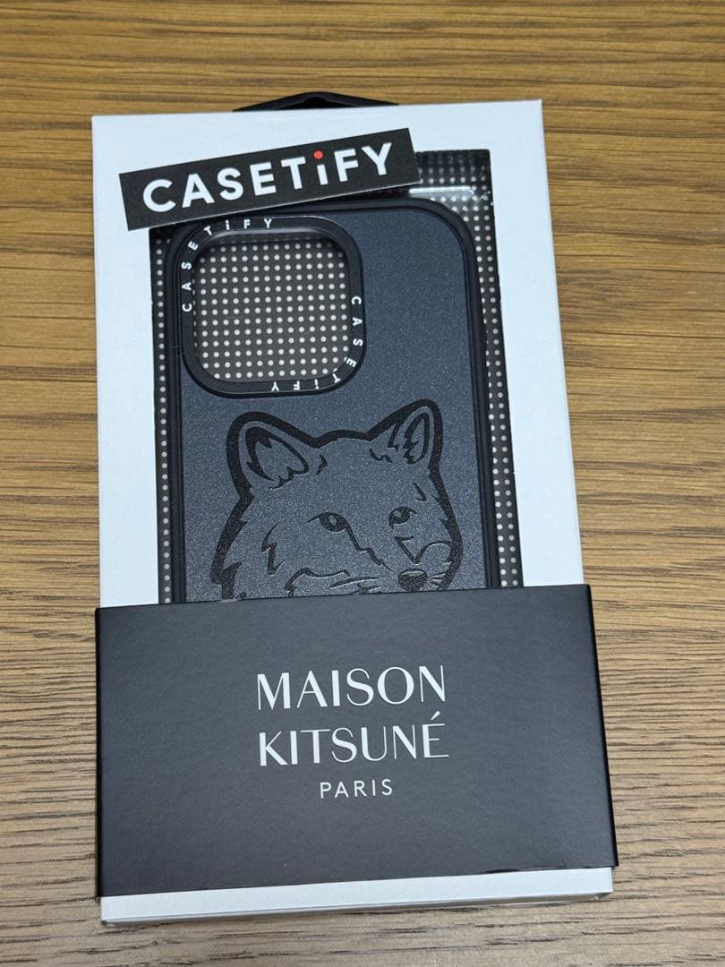 casetify MAISON KITSUNÉ iPhone15proケース