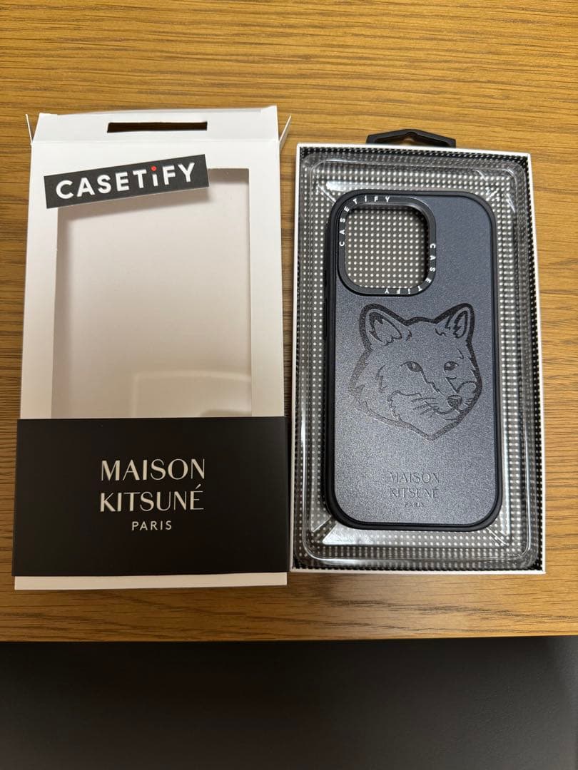 casetify MAISON KITSUNÉ iPhone15proケース
