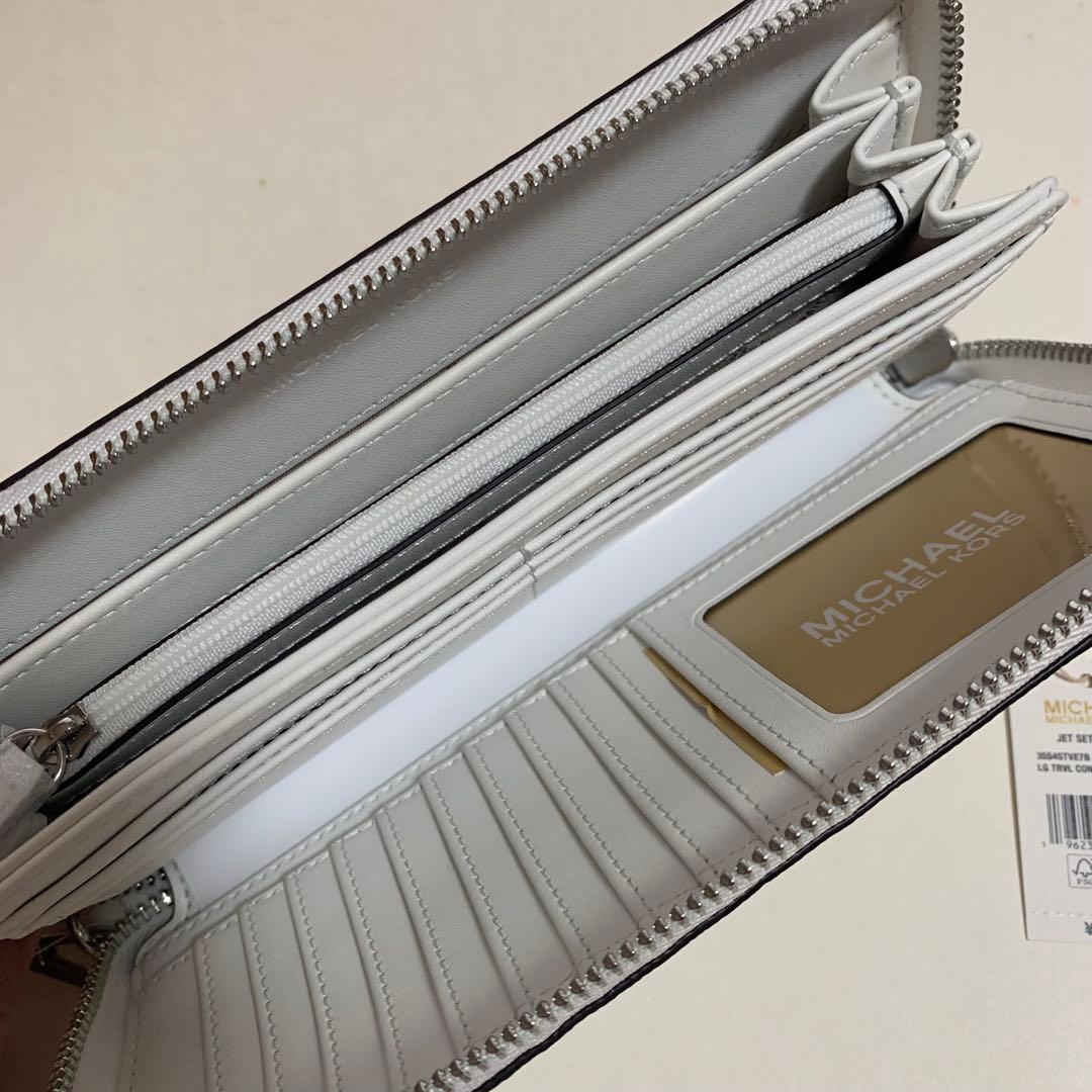 新品MICHAEL KORS マイケルコース 長財布　レディース　White