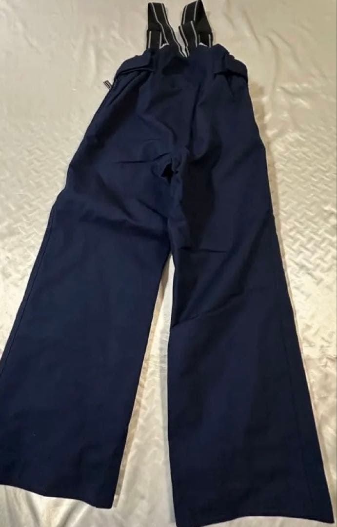 極美品　ellesse スキーウェア　上下セット　白と紺色　レディースL程度