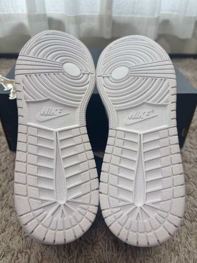 NIKE AIRJORDAN 1 MID GS554725-13 エアジョーダン