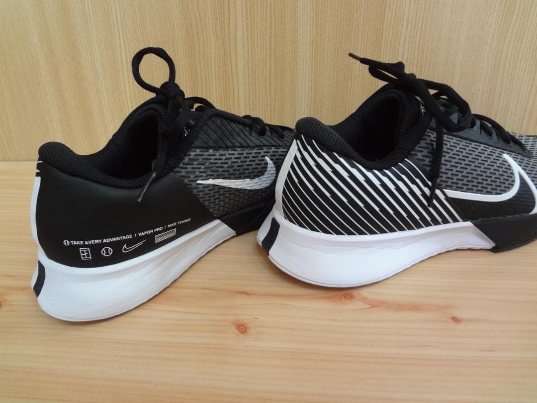 ナイキテニス/ズーム ヴェイパープロ 2 HC /27.5センチ/美品です。