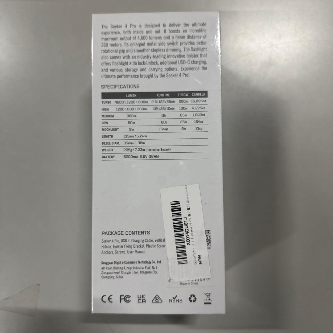 新品未開封　OLIGHT(オーライト) Seeker 4 Pro LEDライト
