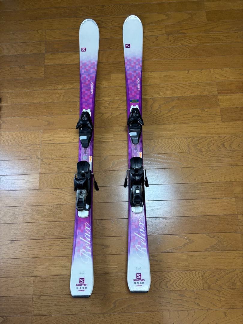 Salomon Rally スキー 白/紫 バインディング付き