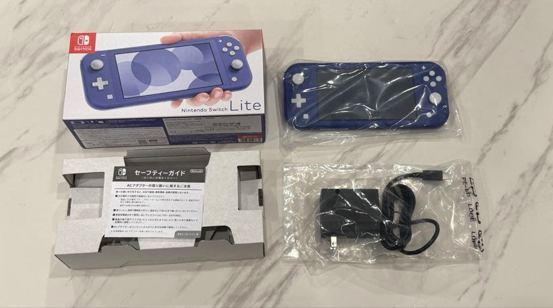 Nintendo Switch Lite ブルー 本体 任天堂 スイッチライト