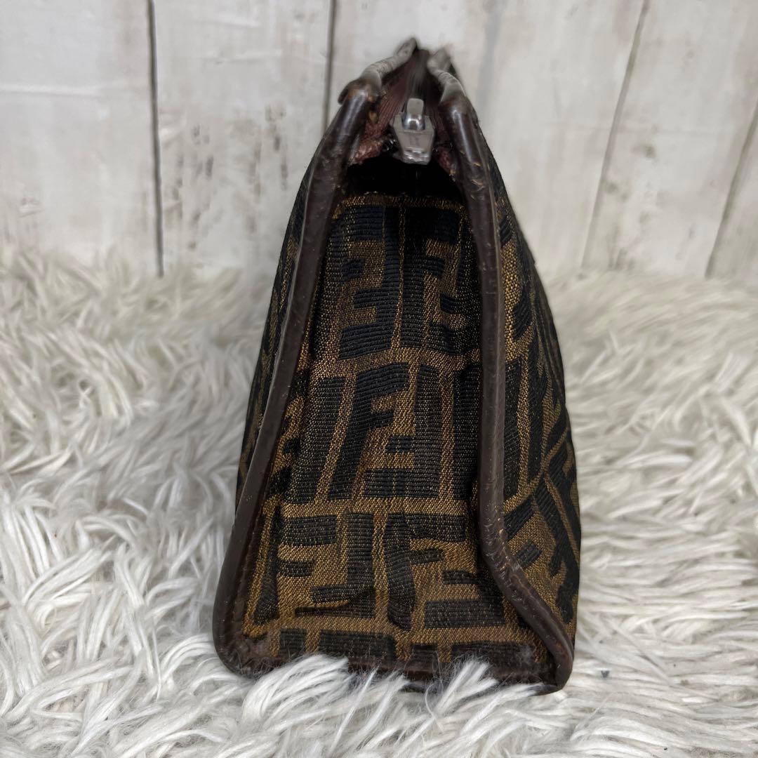 FENDI ズッカ　セカンドバッグ　クラッチバッグ　キャンバス　レザー　ブラウン