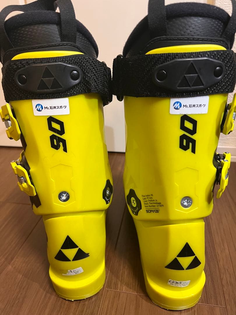 【値下げ！】Fischer RC4 Podium スキーブーツ 90サイズ