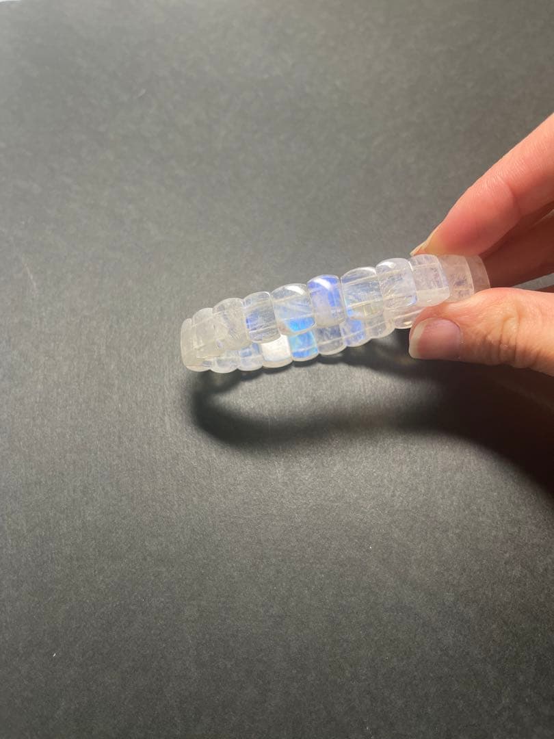 野菜組様　ムーンストーン　バングル　天然石　パワーストーン　ブレスレット