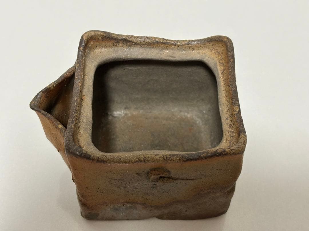 ⑰備前焼 宝瓶 登り窯 松 まつ 4角 手びねり 急須