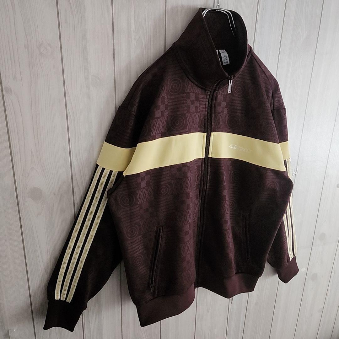 【人気完売】アディダス トラックジャケット 総柄