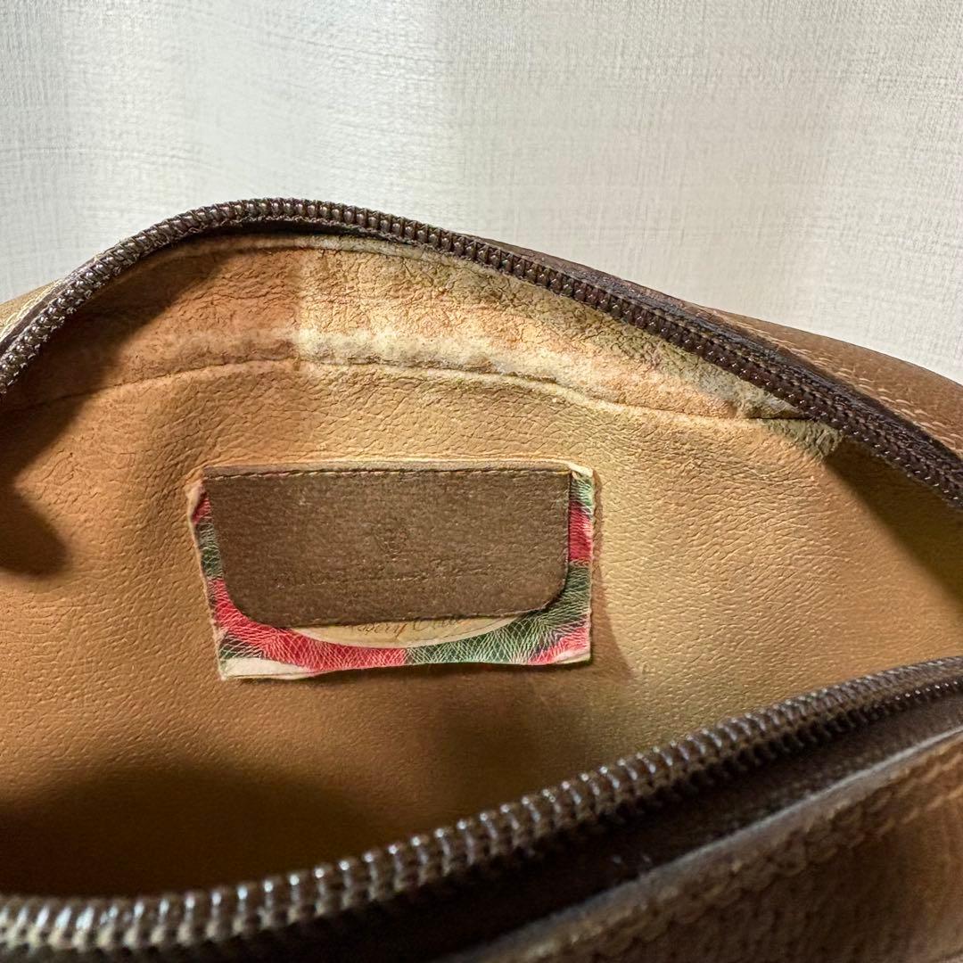 【美品】グッチGUCCI GG柄　セカンドバッグ　シェリーライン