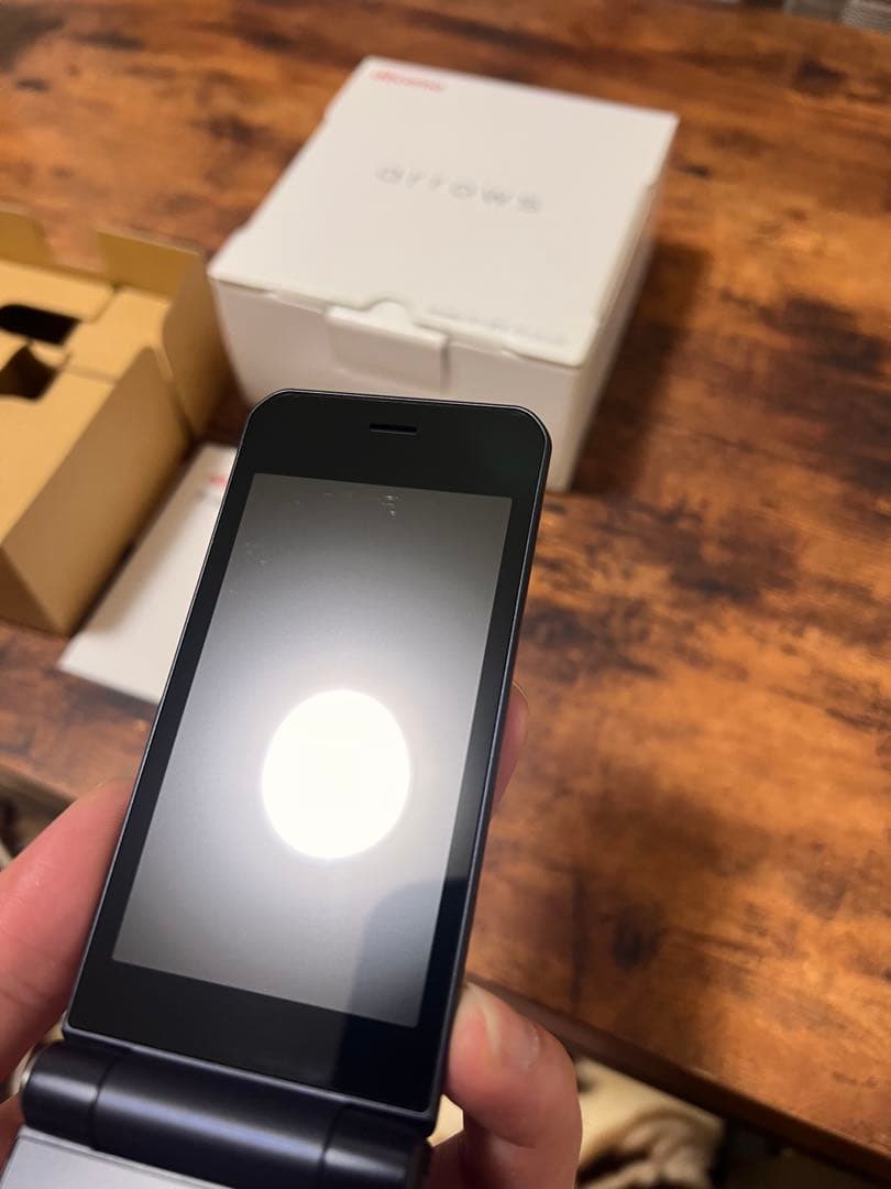 ヤ※ト様【良品】携帯電話　arrows ケータイベーシック　F-41C