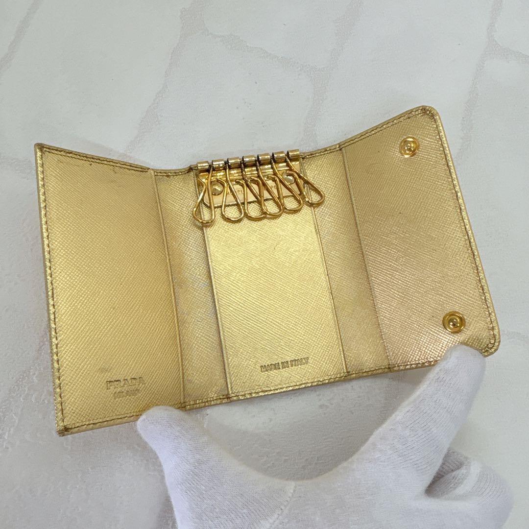 希少✨PRADA プラダ 6連 キーケース レザー ゴールド レア 美品