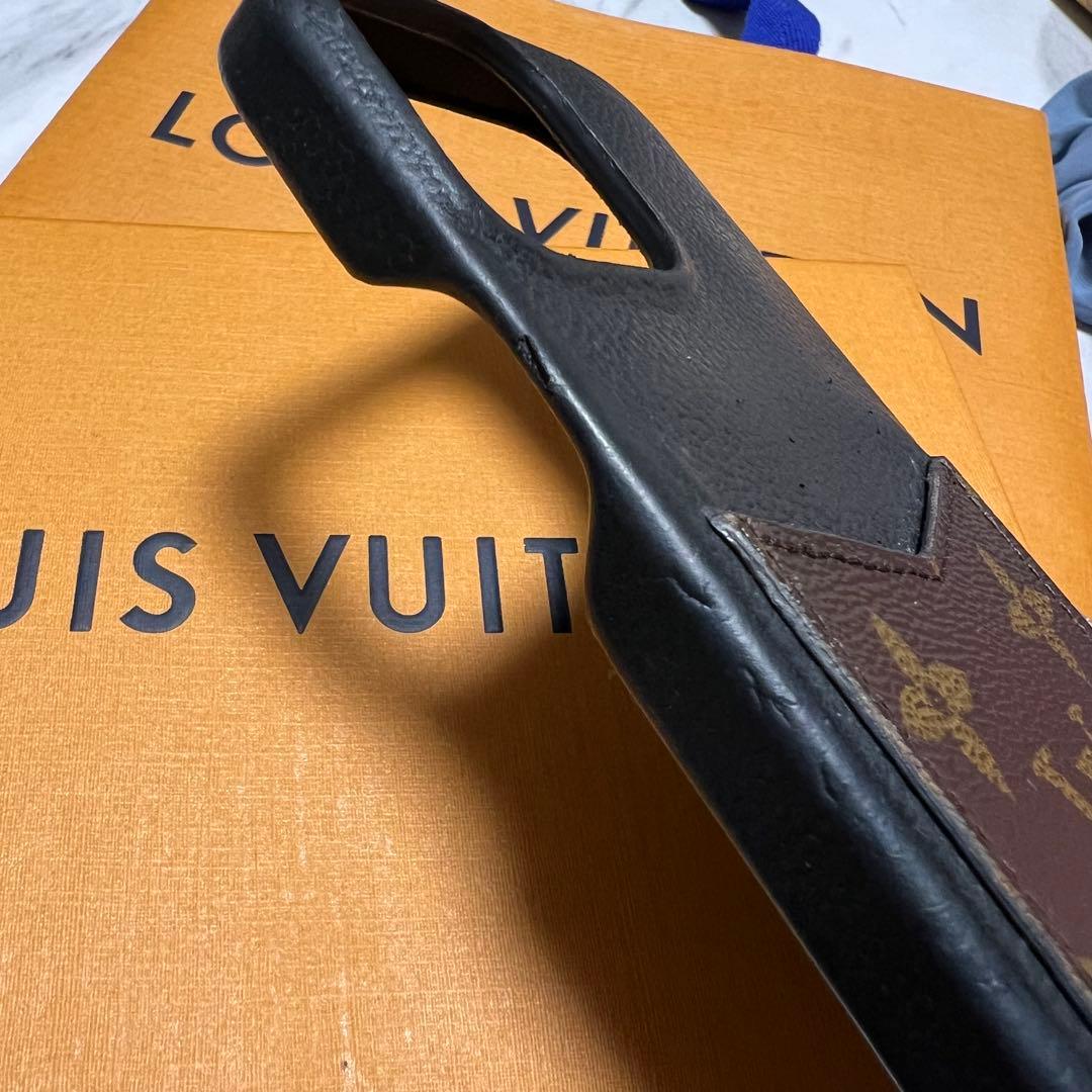 LOUISVUITTON iPhone13pro ケース