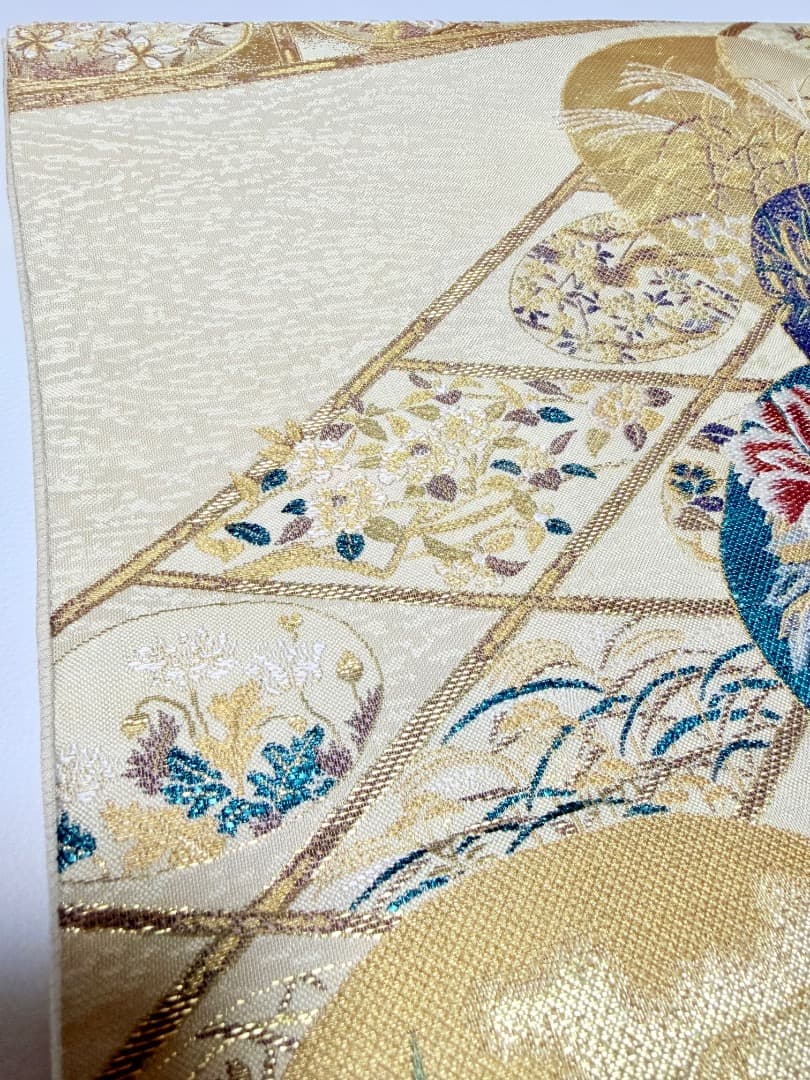 高級 袋帯 正絹 六通柄 美しいキモノ掲載品 ゴールド 訪問着 留袖 色無地