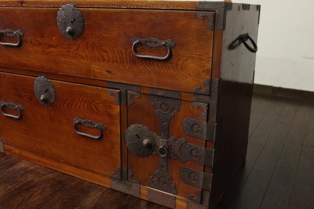 欅材！庄内箪笥・4杯！ 時代箪笥和家具古道具古家具古民藝和モダンローボード古布