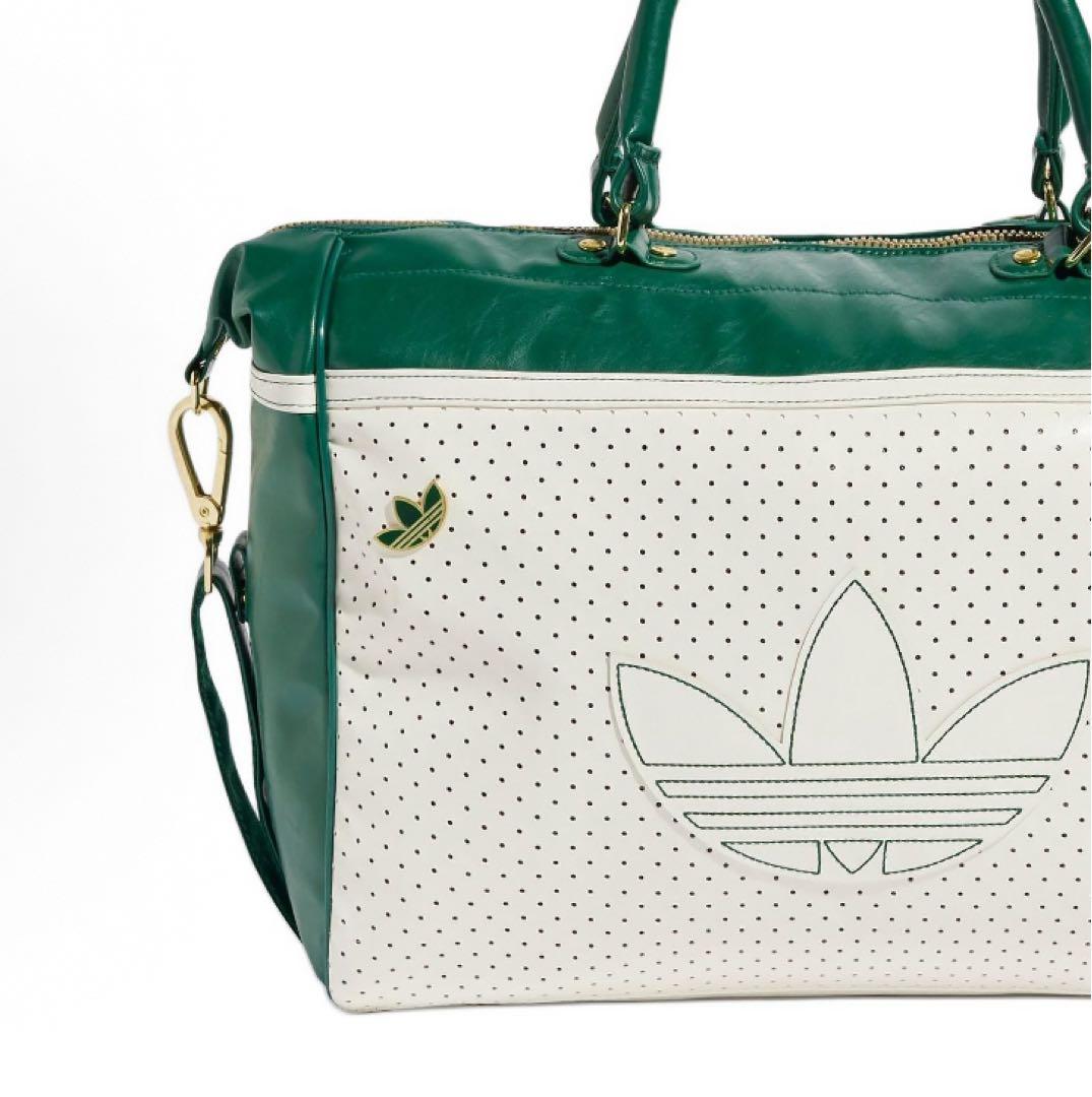 完売品Adidas ボウリングバッグ ホワイト*グリーン　JC5689