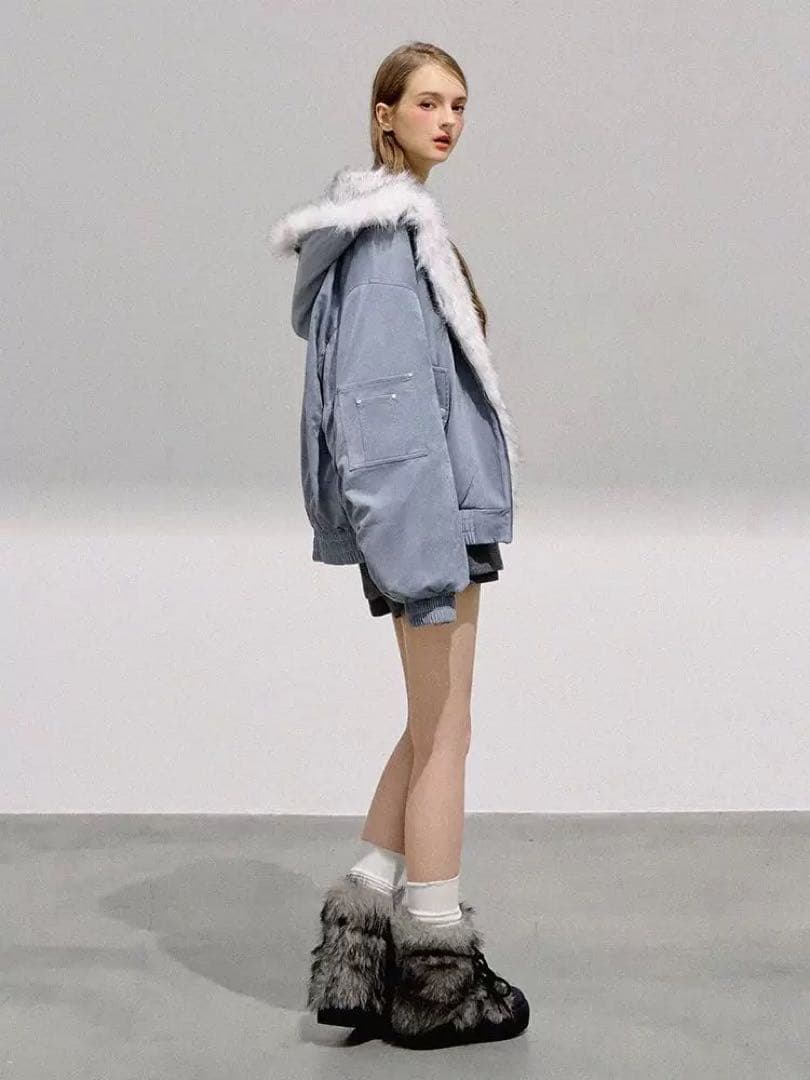 【完売サイズ】Ria（リア） リバーシブル ファー ブルーアウター Lサイズ