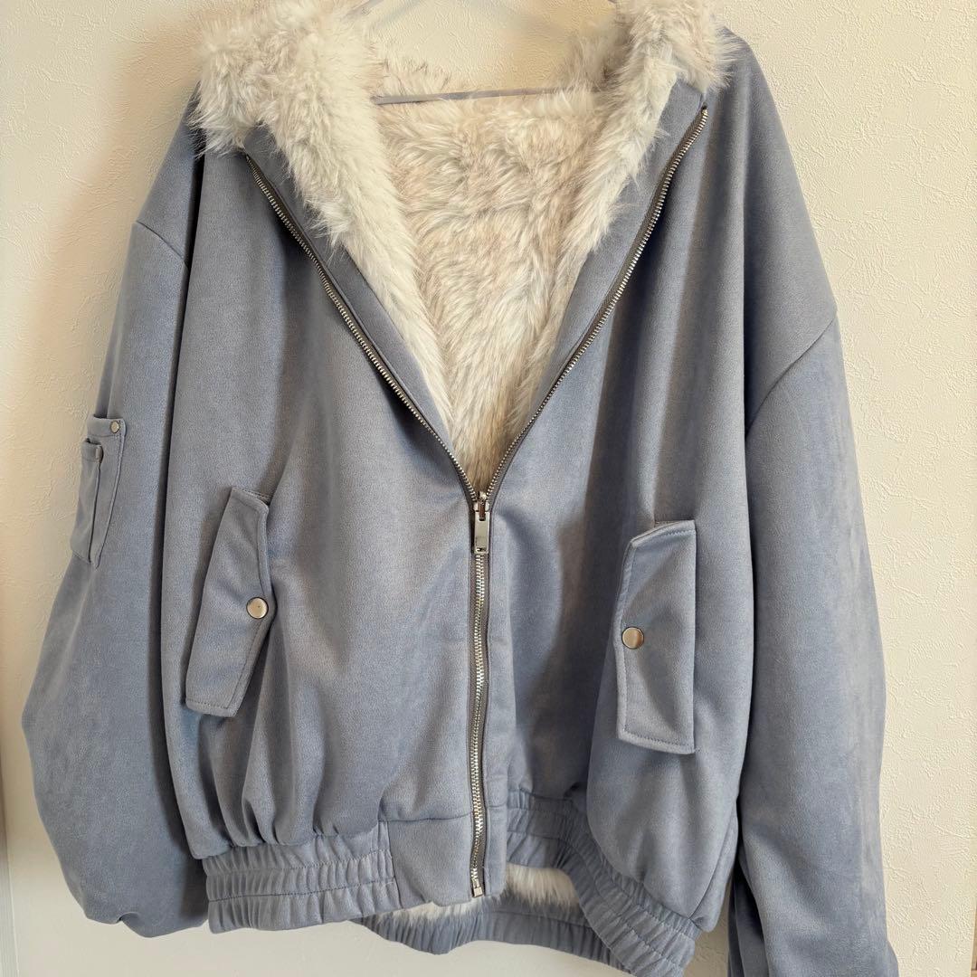 【完売サイズ】Ria（リア） リバーシブル ファー ブルーアウター Lサイズ