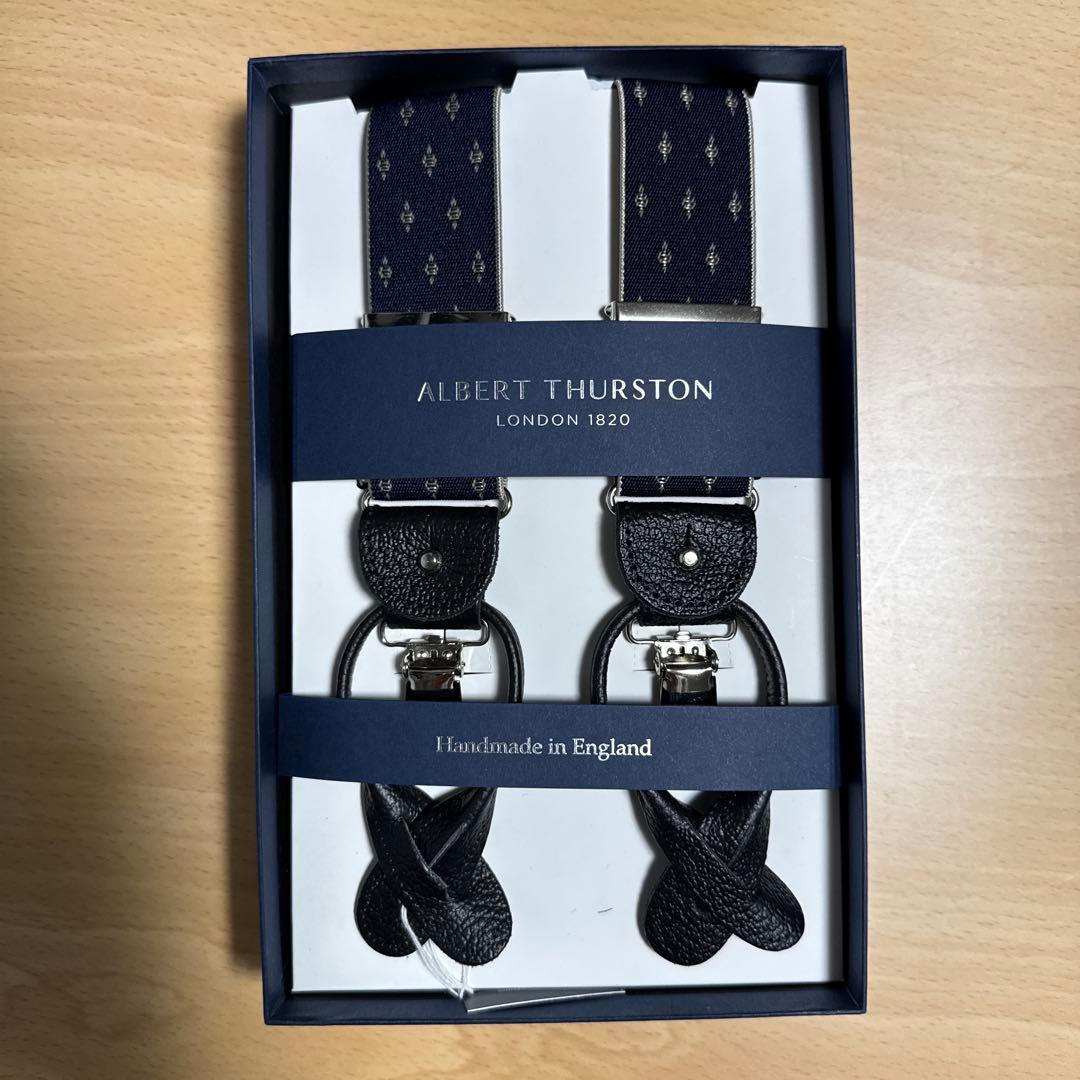アルバートサーストン サスペンダー（ダークネイビー小紋柄）