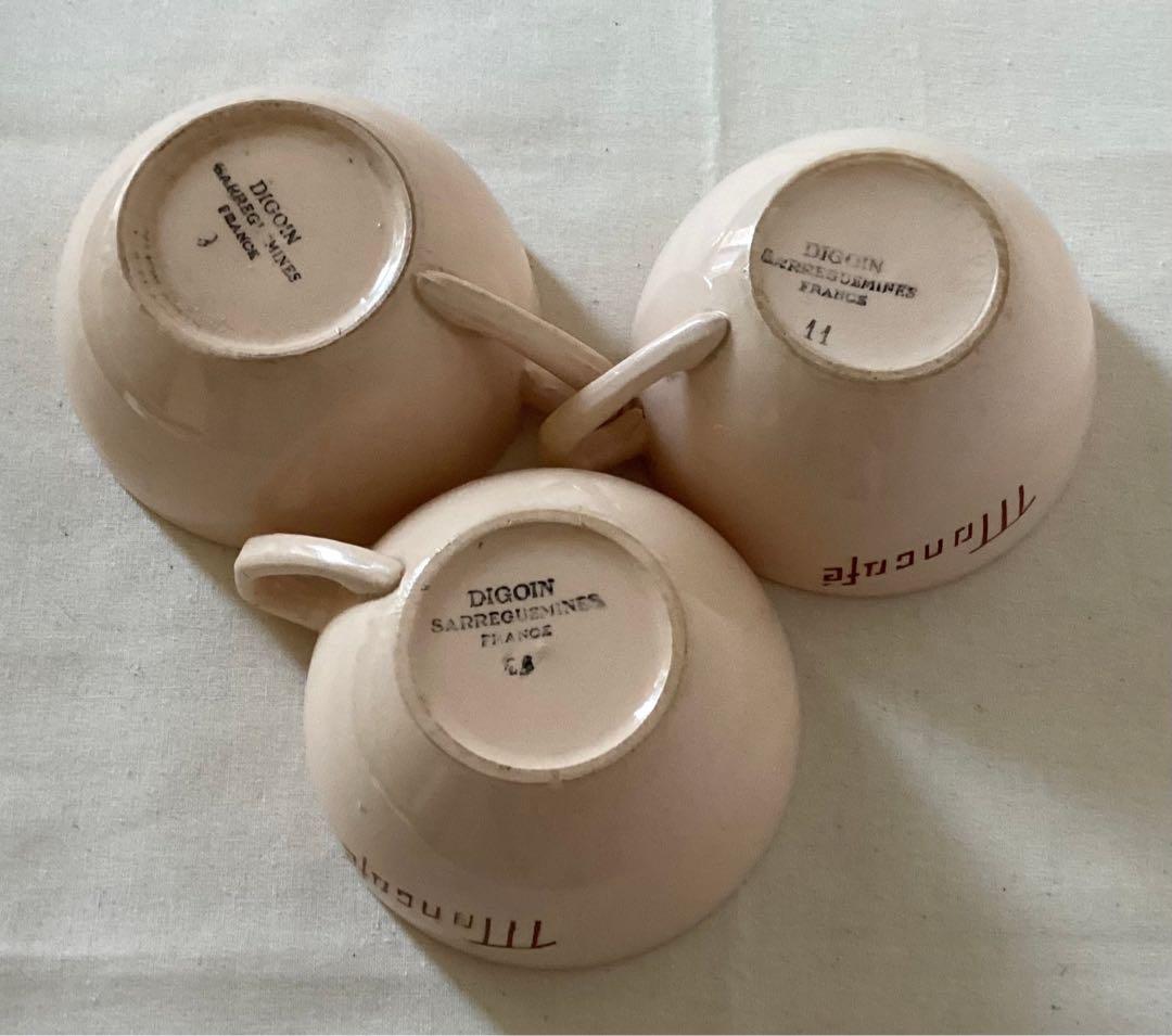 ディゴワン-サルグミンヌ　パウダーピンクのカップ3客　28