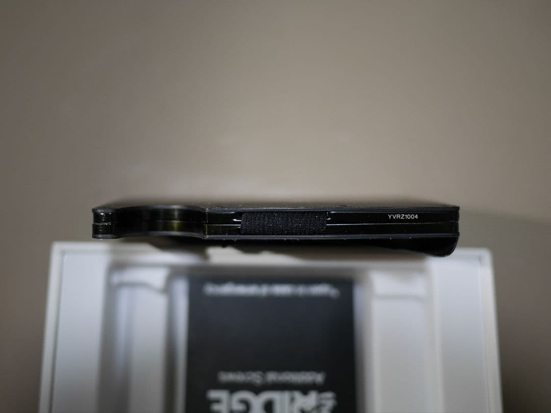 小物 The Ridge Forged Carbon Money Clip