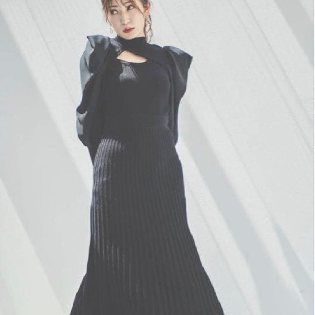 dazzlin 吉田朱里　コラボ　オープンデザインパフニットワンピース