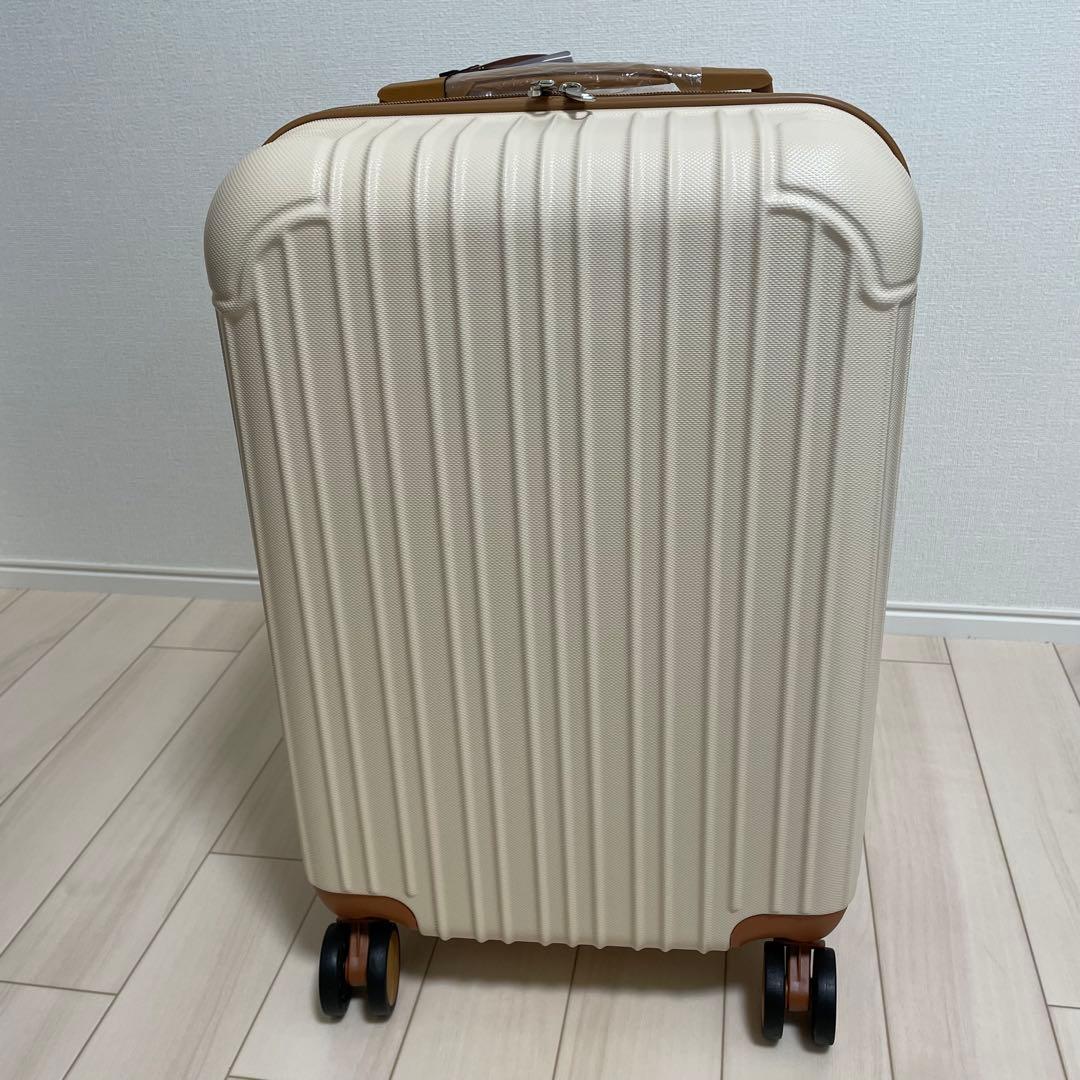 新品☆しまむら☆ yumi キャリーケース☆衣類ケース☆マルチケース☆3点セット