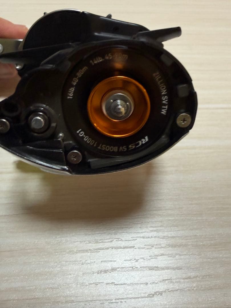 ダイワ　２１ジリオンsvtw(箱•付属品なし)