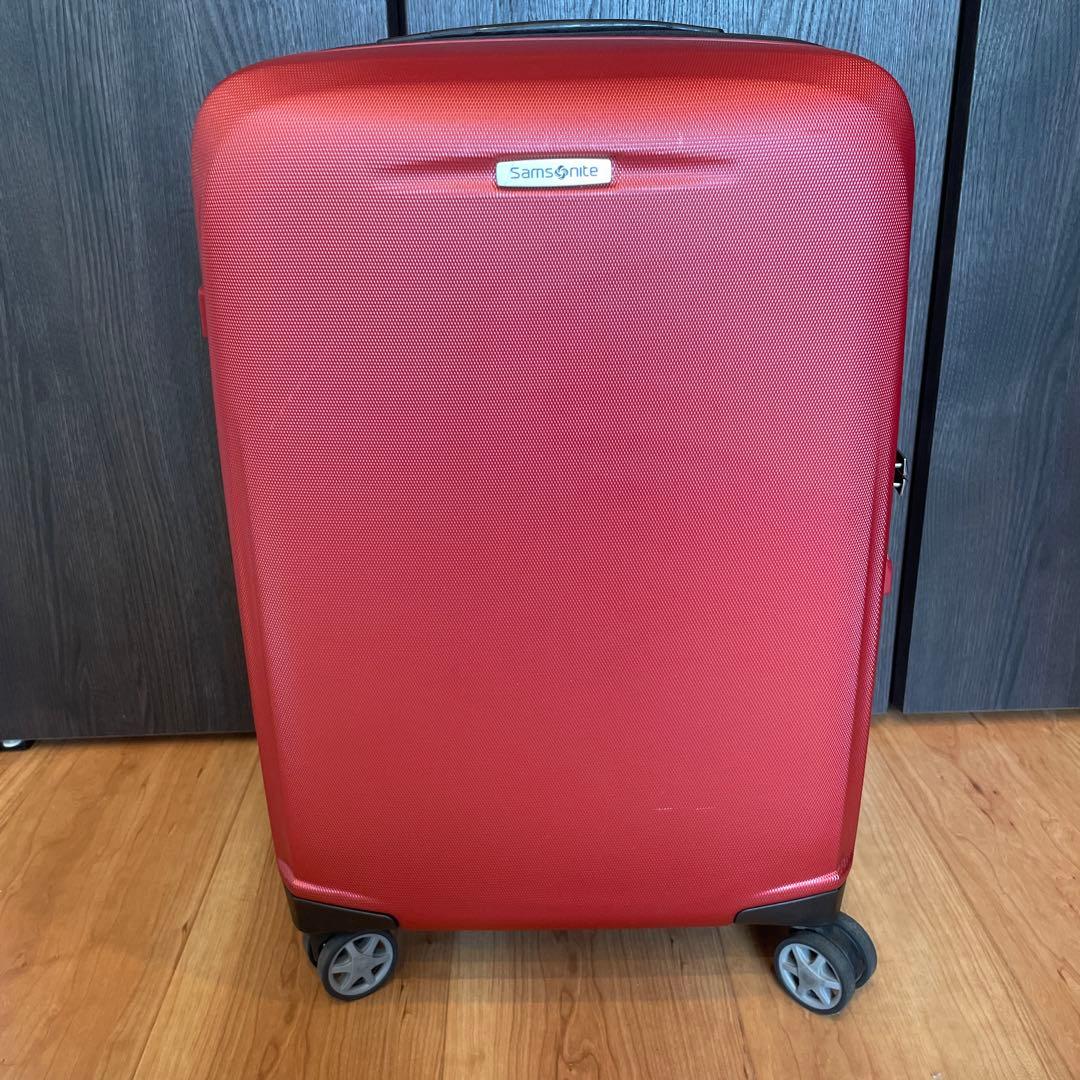 サムソナイト　キャリーケース