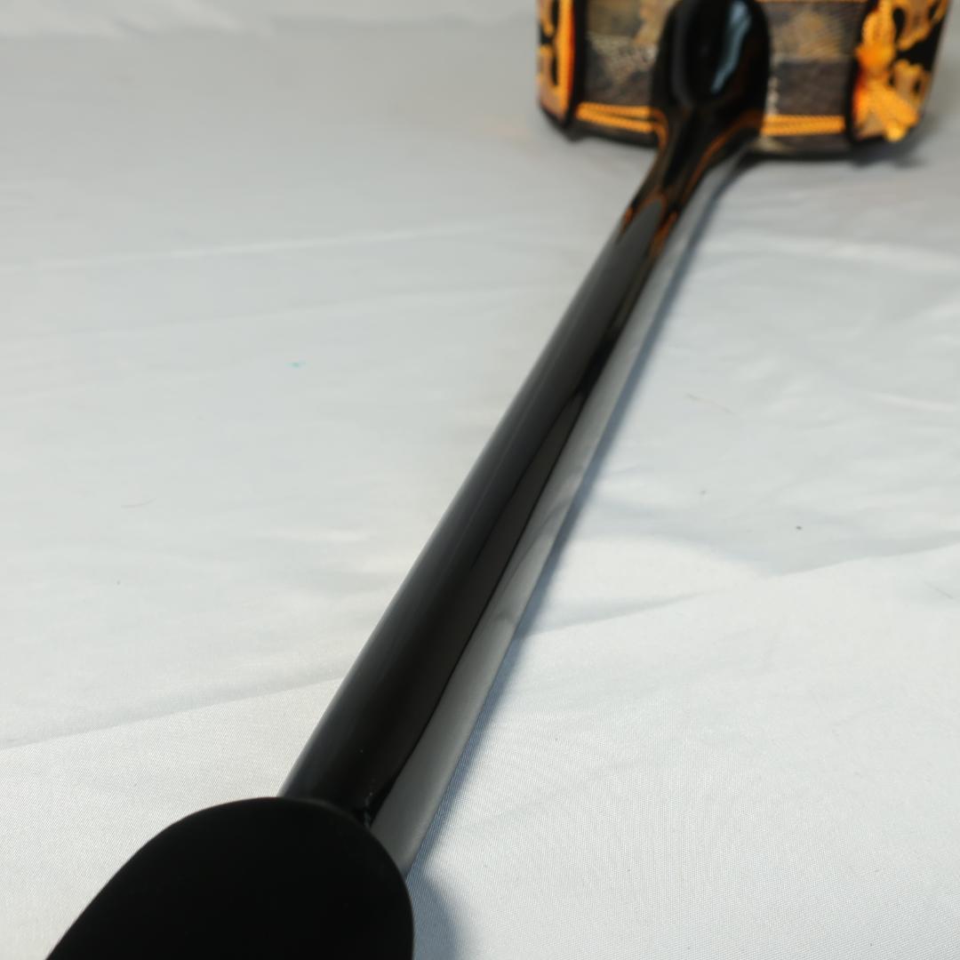 沖縄三線 ハードケース付 爪 予備弦 教則本 付属 和楽器