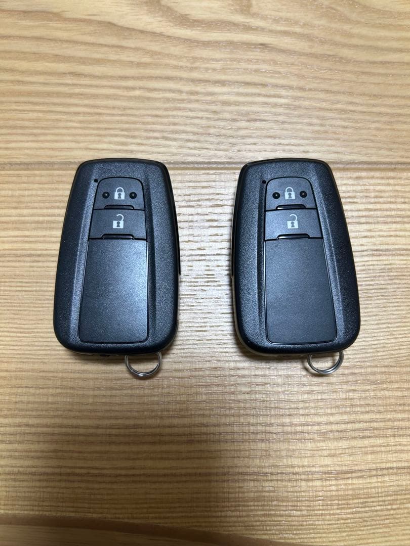 トヨタ　純正　50系　プリウス　スマートキー2個セット