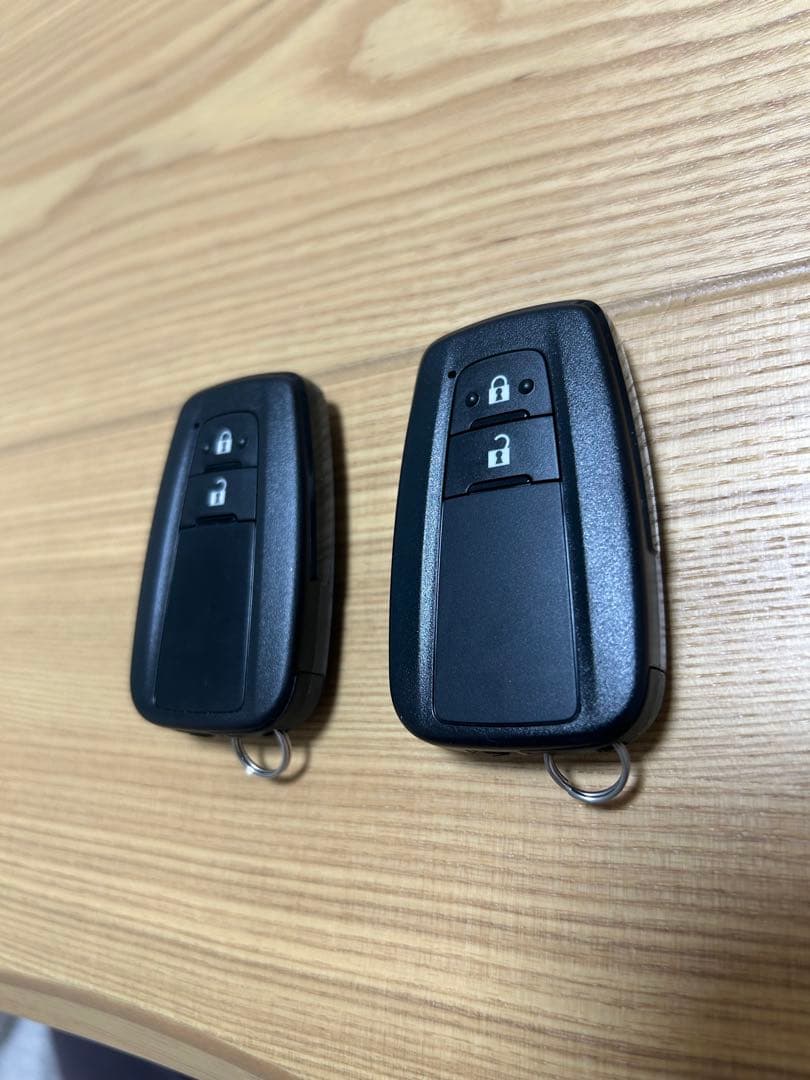 トヨタ　純正　50系　プリウス　スマートキー2個セット