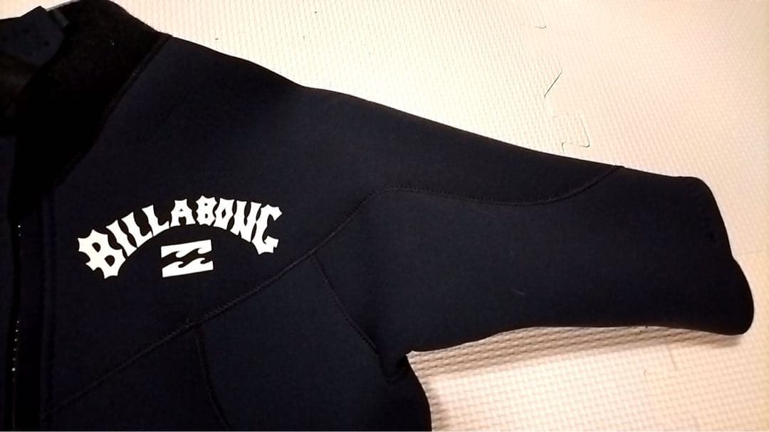 新品未使用　2021年モデル　BILLABONG ウェットスーツ　MLサイズ
