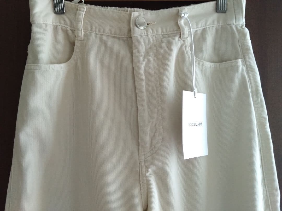 23区【滝沢眞規子さん着用/洗える】コットン コーデュロイ ワイド パンツ