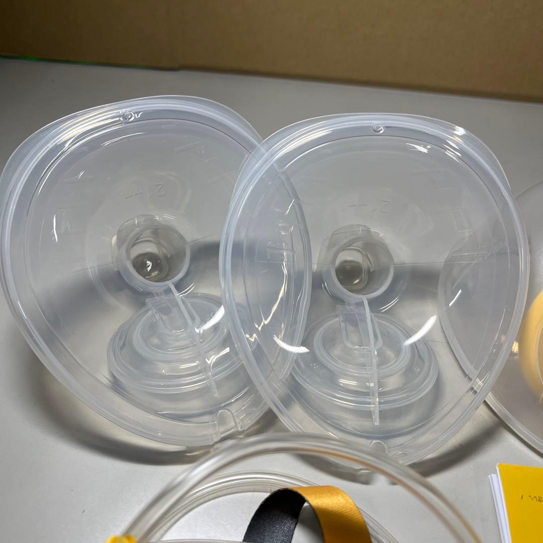 G706 メデラ 電動さく乳器 スイング・マキシハンズフリーダブルポンプ