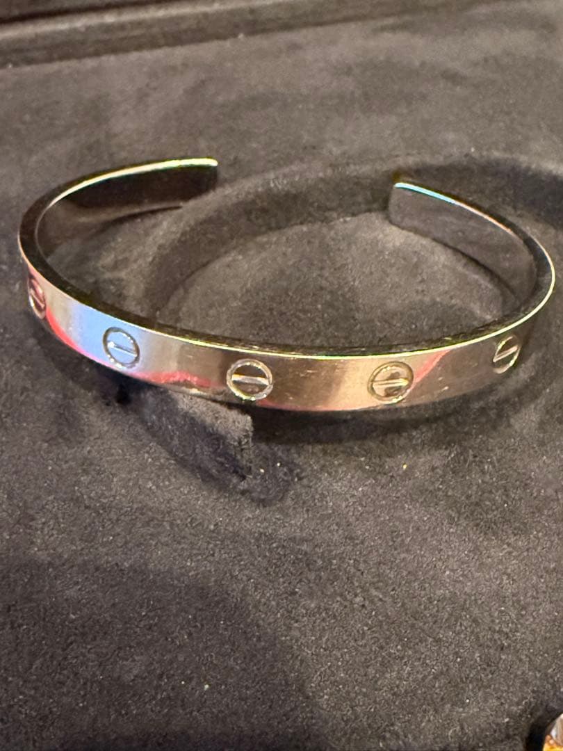 Cartier ホワイトゴールド　ラブブレス　オープンタイプ　16