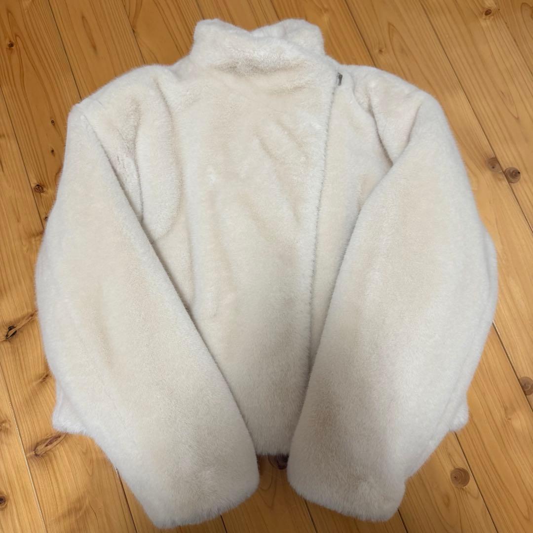 【未使用に近い】Mystrada ファージップコートMサイズ