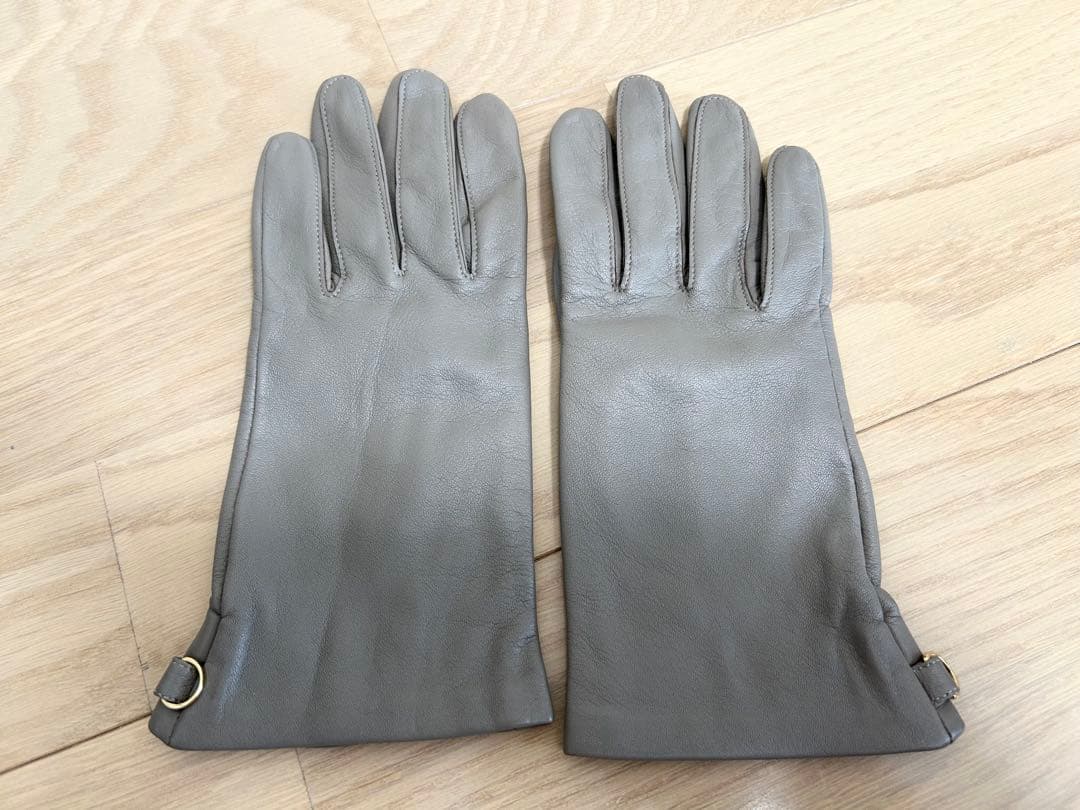 our なめらかシープレザーのグローブ ベージュブラウン