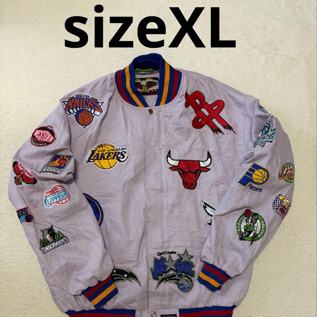 NBA チーム刺繍アウタージャケット 薄紫色